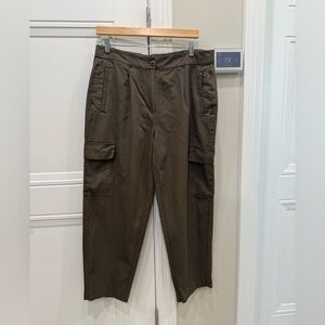 Old Navy Taupe Tailored‎ Trousers wide legs.